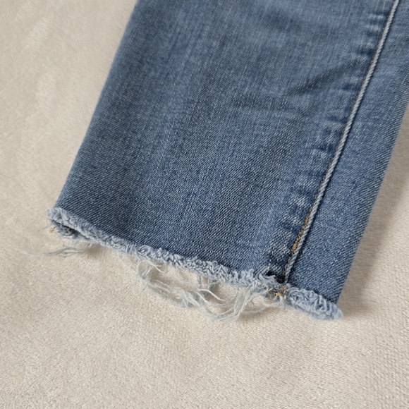 PacSun▪️Super Stretch Push-Up Light Blue Distressed Skinny Ankle Jeans - Picture 5 of 10